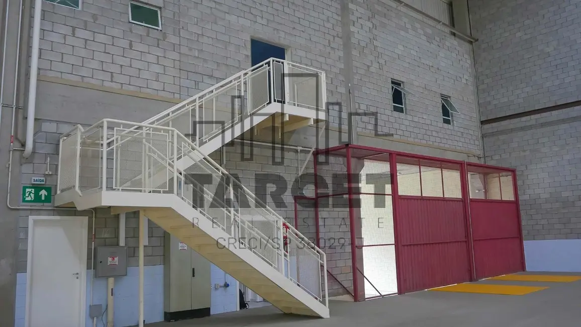 Foto 3 de Armazém / Galpão para alugar, 1630m2 em Itaqui, Itapevi - SP