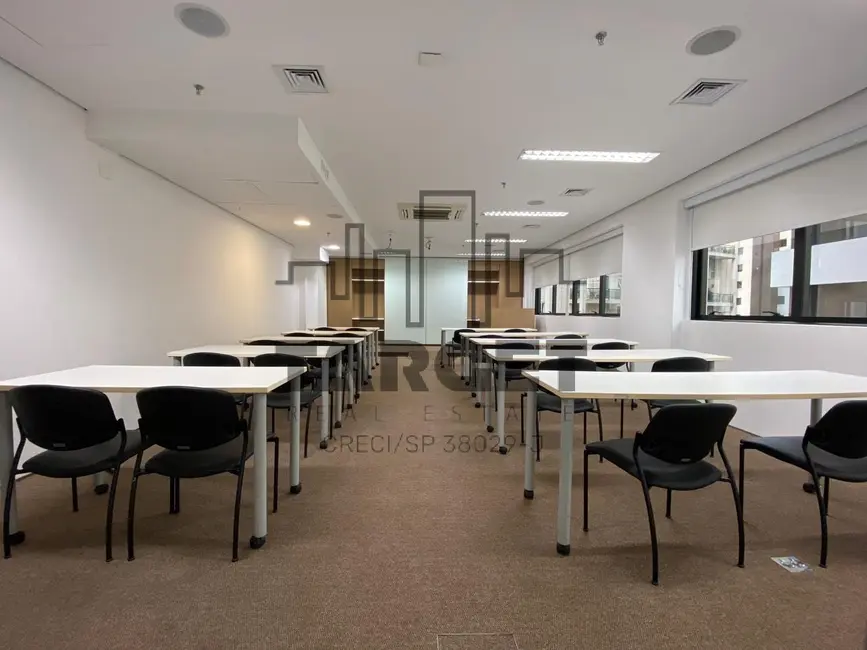 Loja à venda e para alugar, 6000m2 em Vila Mariana, São Paulo - SP - imagem 8 Foto 8 de Loja à venda e para alugar, 6000m2 em Vila Mariana, São Paulo - SP
