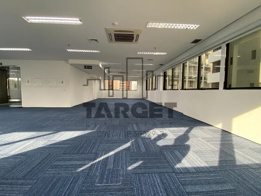 Loja à venda e para alugar, 6000m2 em Vila Mariana, São Paulo - SP - imagem 4 Foto 4 de Loja à venda e para alugar, 6000m2 em Vila Mariana, São Paulo - SP