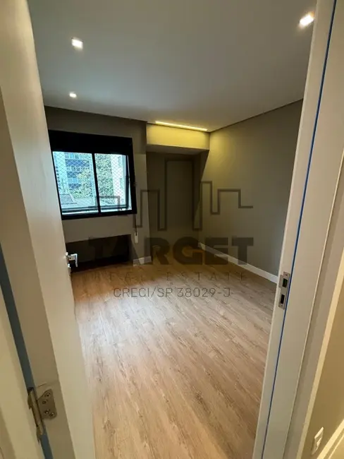 Apartamento com 3 quartos à venda, 77m2 em Itaim, São Paulo - SP - imagem 1 Foto 1 de Apartamento com 3 quartos à venda, 77m2 em Itaim, São Paulo - SP