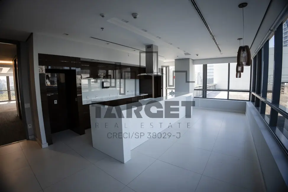 Foto 5 de Loja para alugar, 680m2 em Vila Olímpia, São Paulo - SP