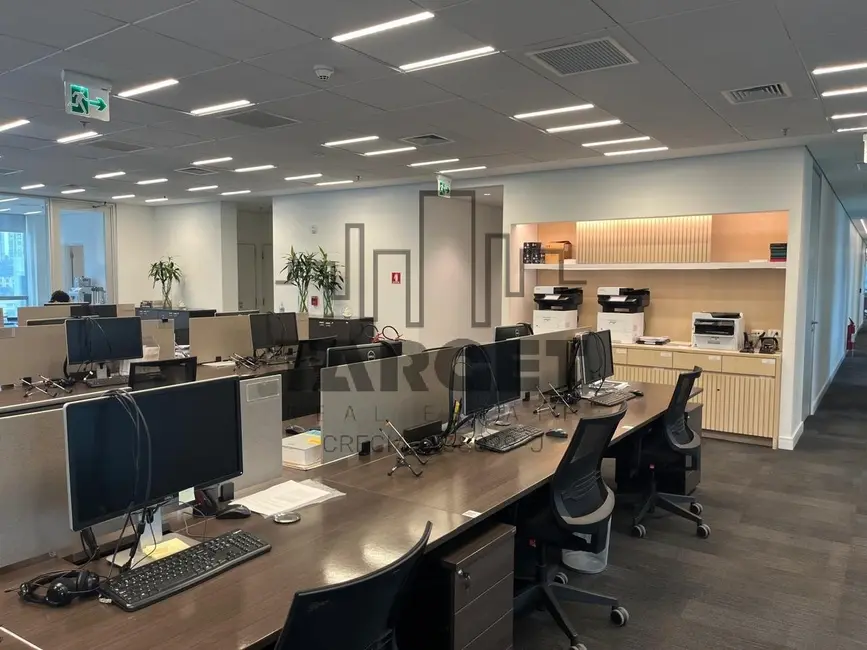 Foto 3 de Loja para alugar, 680m2 em Vila Olímpia, São Paulo - SP