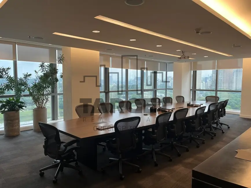 Foto 4 de Loja para alugar, 680m2 em Vila Olímpia, São Paulo - SP