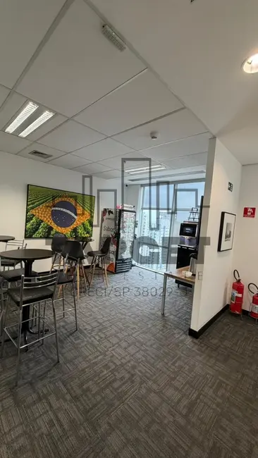 Foto 8 de Loja para alugar, 720m2 em Cerqueira César, São Paulo - SP