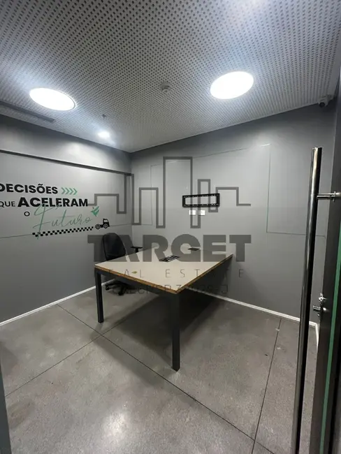 Foto 4 de Loja para alugar, 670m2 em Pinheiros, São Paulo - SP