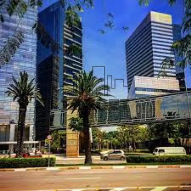 Loja para alugar, 650m2 em Vila Olímpia, São Paulo - SP - imagem 9 Foto 9 de Loja para alugar, 650m2 em Vila Olímpia, São Paulo - SP