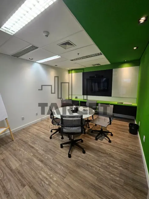 Foto 2 de Loja para alugar, 270m2 em Vila Nova Conceição, São Paulo - SP