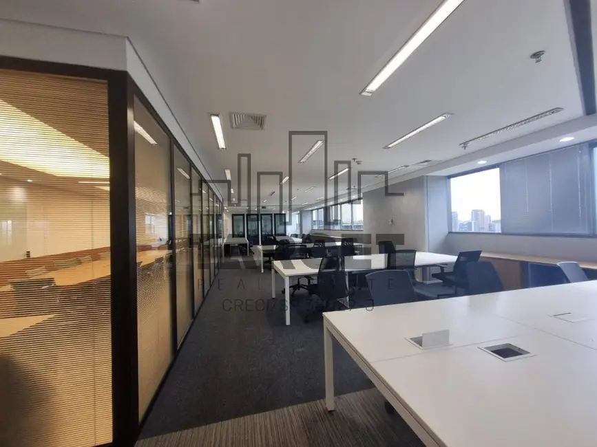 Foto 2 de Loja para alugar, 1150m2 em Pinheiros, São Paulo - SP