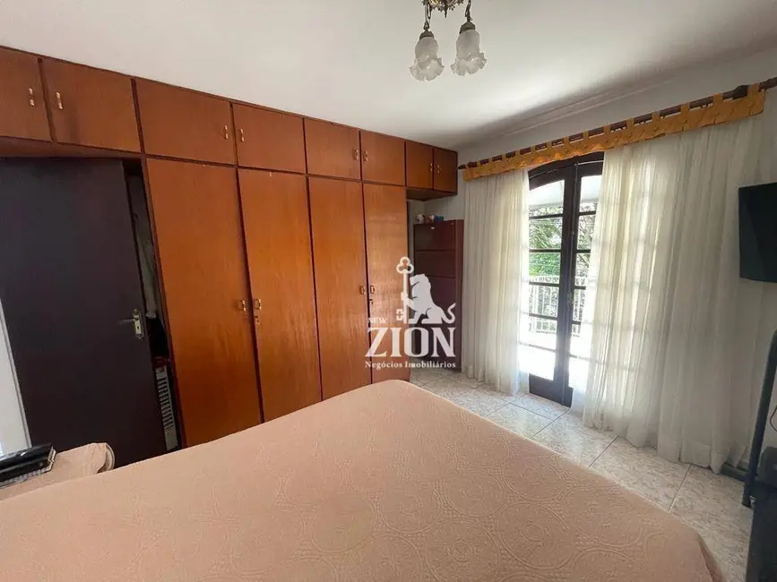 Foto 7 de Sobrado com 4 quartos à venda, 110m2 em Vila Irmãos Arnoni, São Paulo - SP