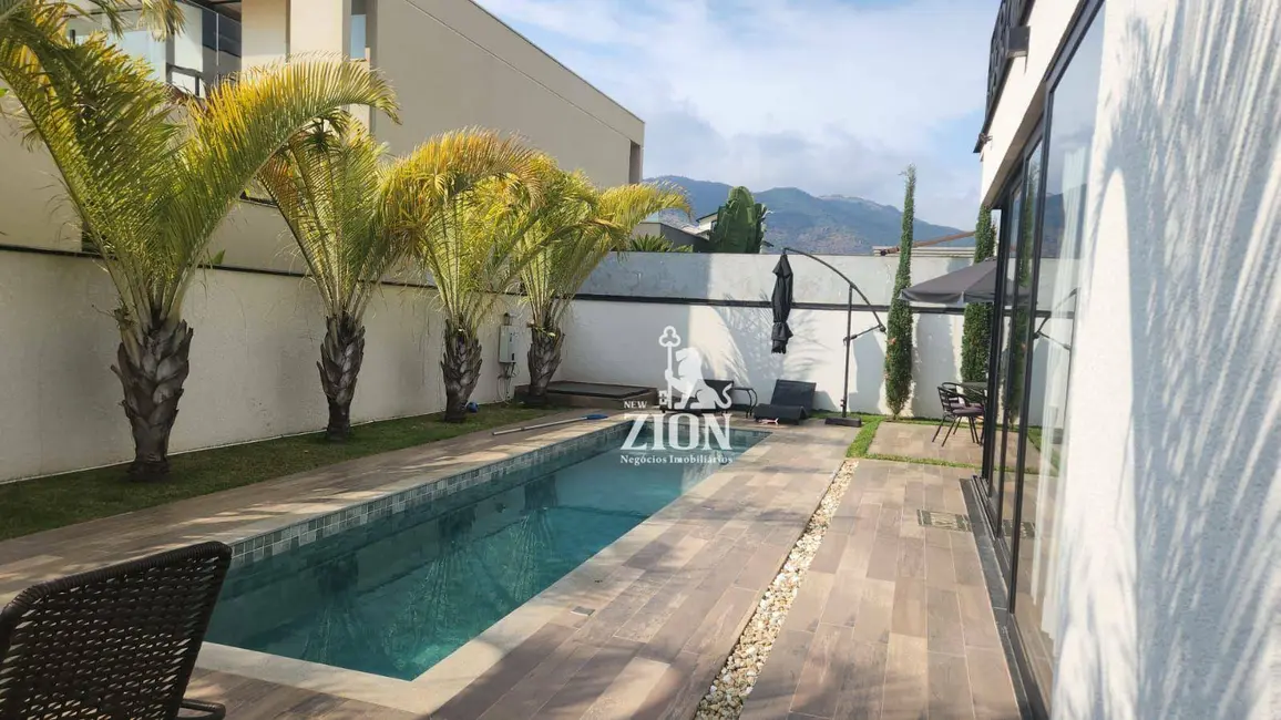 Foto 1 de Casa de Condomínio com 3 quartos à venda, 525m2 em Atibaia - SP