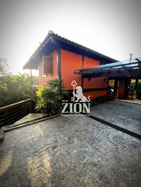 Foto 6 de Sobrado com 3 quartos à venda, 1323m2 em Carapicuiba - SP