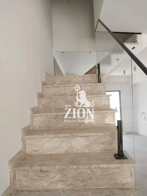 Sobrado com 3 quartos à venda, 200m2 em Jardim São Paulo(Zona Norte), São Paulo - SP - imagem 4 Foto 4 de Sobrado com 3 quartos à venda, 200m2 em Jardim São Paulo(Zona Norte), São Paulo - SP