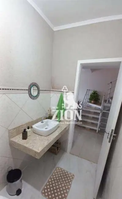 Foto 8 de Sobrado com 3 quartos à venda, 186m2 em Vila Irmãos Arnoni, São Paulo - SP