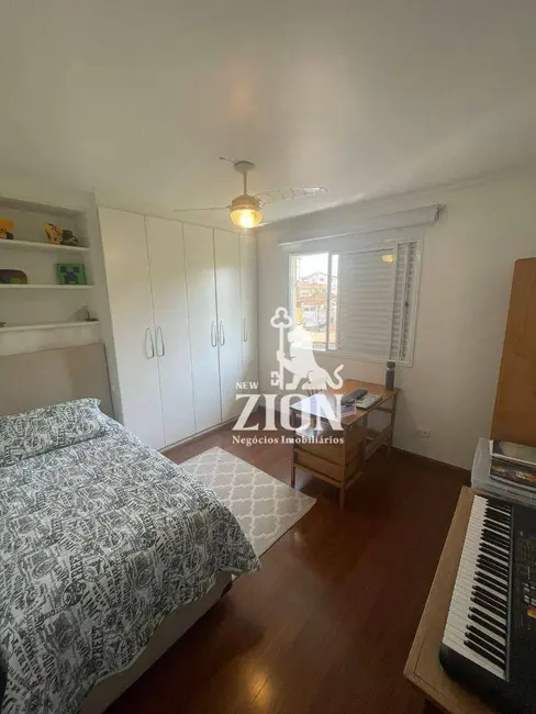 Sobrado com 3 quartos à venda, 140m2 em Vila Guaca, São Paulo - SP - imagem 8 Foto 8 de Sobrado com 3 quartos à venda, 140m2 em Vila Guaca, São Paulo - SP