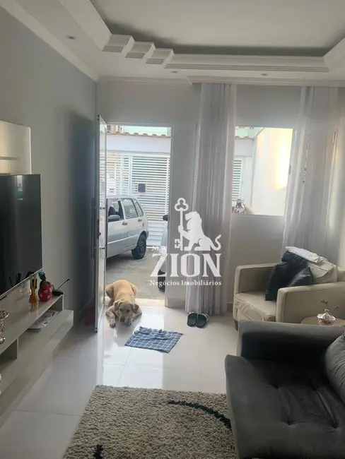 Foto 2 de Casa com 2 quartos à venda, 112m2 em Vila Rio de Janeiro, Guarulhos - SP