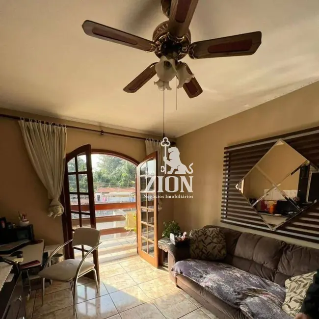 Sobrado com 2 quartos à venda, 180m2 em Carandiru, São Paulo - SP - imagem 3 Foto 3 de Sobrado com 2 quartos à venda, 180m2 em Carandiru, São Paulo - SP