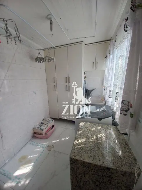 Sobrado com 3 quartos à venda, 200m2 em Vila Mazzei, São Paulo - SP - imagem 7 Foto 7 de Sobrado com 3 quartos à venda, 200m2 em Vila Mazzei, São Paulo - SP