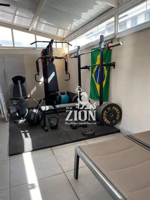 Sobrado com 3 quartos à venda, 180m2 em Parada Inglesa, São Paulo - SP - imagem 2 Foto 2 de Sobrado com 3 quartos à venda, 180m2 em Parada Inglesa, São Paulo - SP