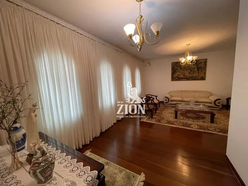 Foto 3 de Casa com 3 quartos à venda, 335m2 em Jardim Leonor Mendes de Barros, São Paulo - SP