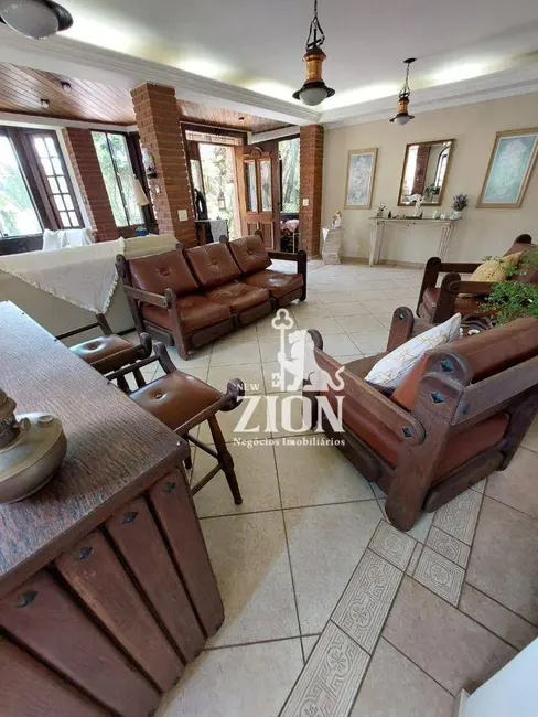 Foto 9 de Casa com 4 quartos à venda, 1400m2 em Mairipora - SP