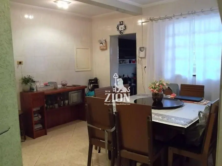 Foto 1 de Sobrado com 3 quartos à venda, 210m2 em São Paulo - SP