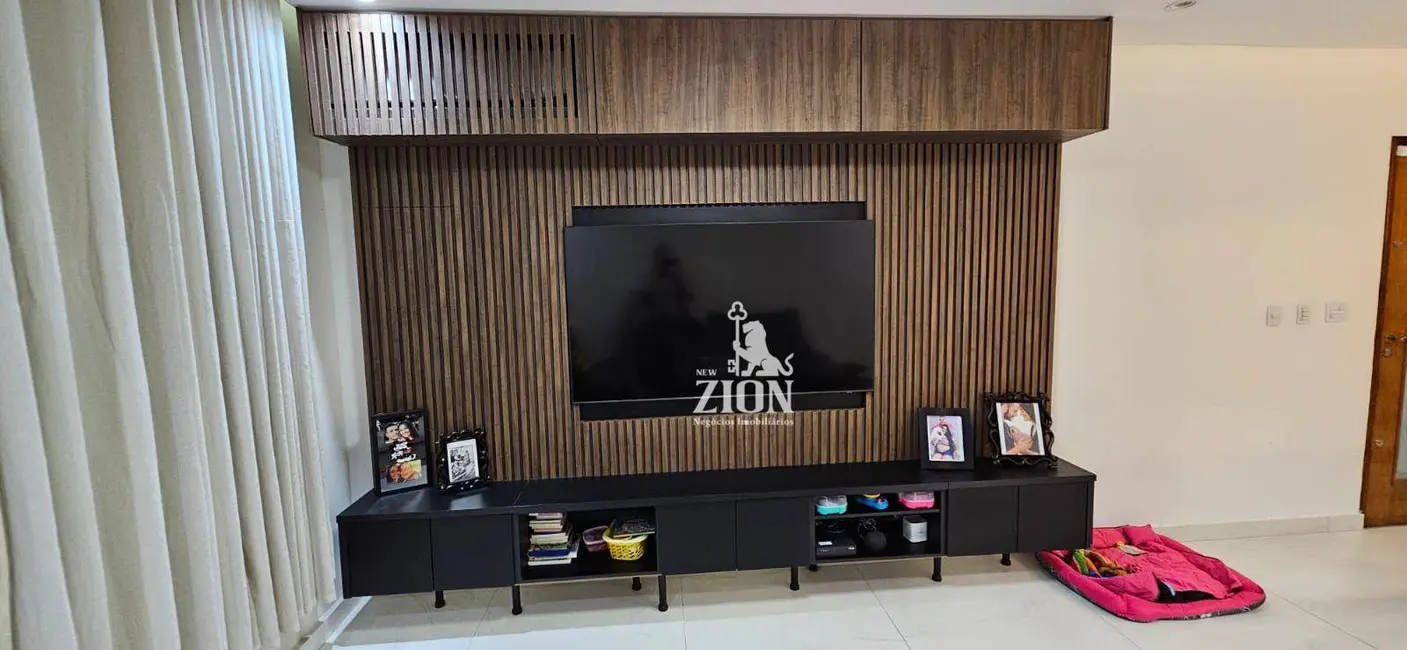 Sobrado com 3 quartos à venda, 130m2 em Vila Mazzei, São Paulo - SP - imagem 6 Foto 6 de Sobrado com 3 quartos à venda, 130m2 em Vila Mazzei, São Paulo - SP