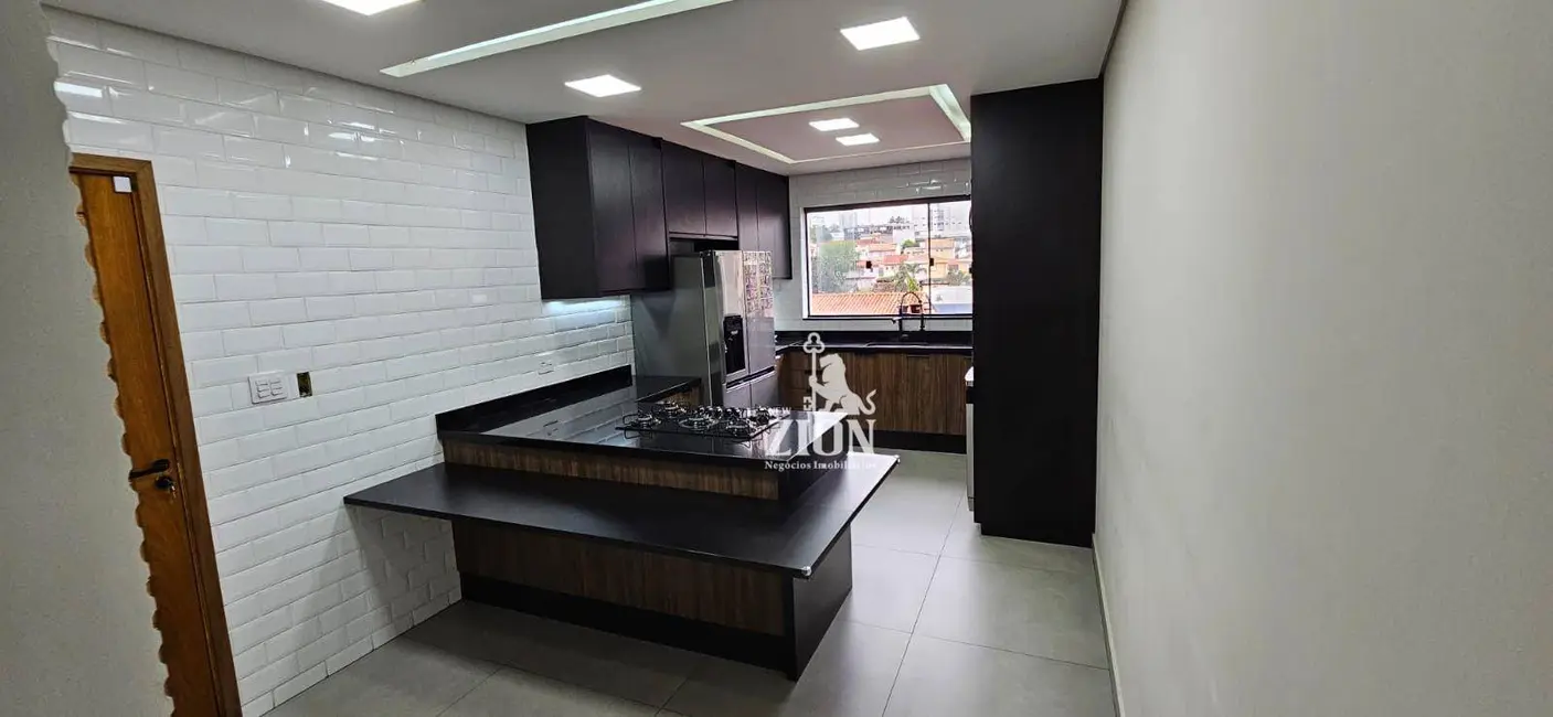 Sobrado com 3 quartos à venda, 130m2 em Vila Mazzei, São Paulo - SP - imagem 4 Foto 4 de Sobrado com 3 quartos à venda, 130m2 em Vila Mazzei, São Paulo - SP