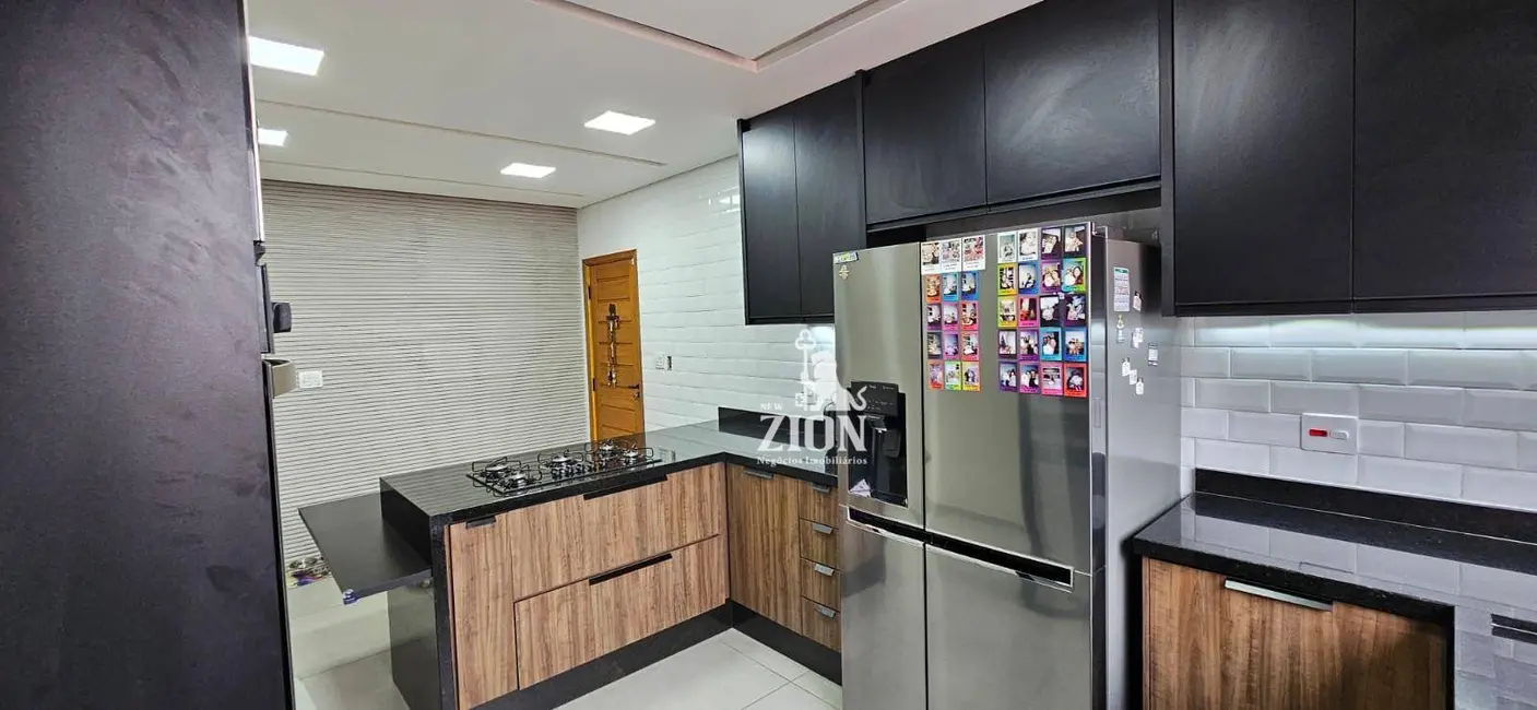 Foto 2 de Sobrado com 3 quartos à venda, 130m2 em Vila Mazzei, São Paulo - SP