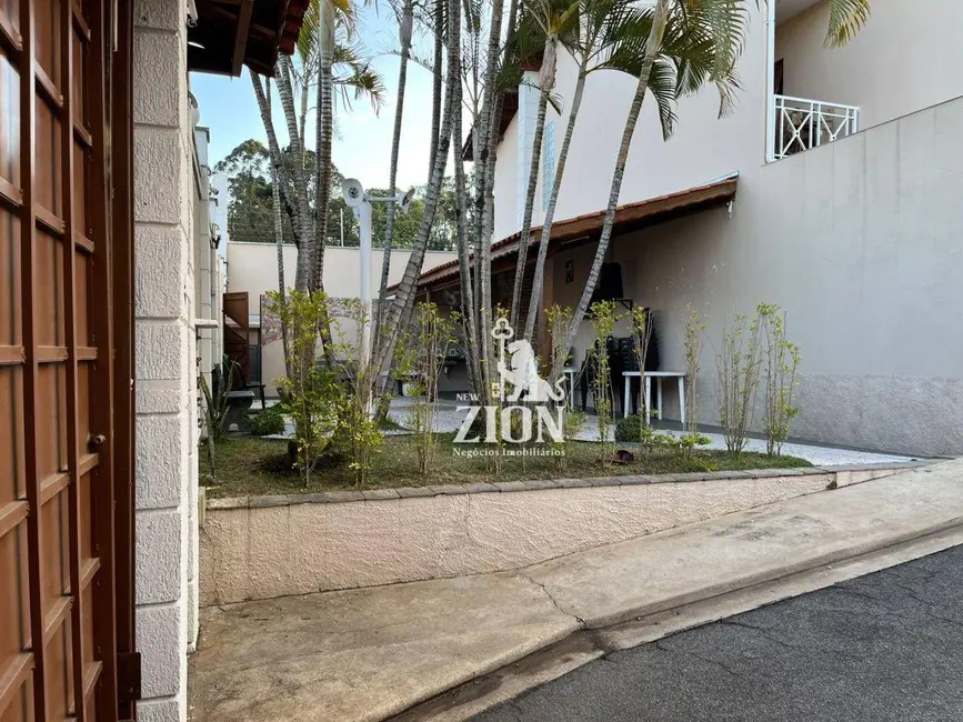 Sobrado com 3 quartos à venda, 126m2 em Vila Mazzei, São Paulo - SP - imagem 5 Foto 5 de Sobrado com 3 quartos à venda, 126m2 em Vila Mazzei, São Paulo - SP