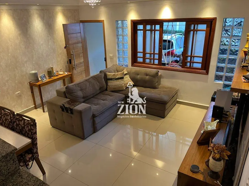 Sobrado com 3 quartos à venda, 126m2 em Vila Mazzei, São Paulo - SP - imagem 1 Foto 1 de Sobrado com 3 quartos à venda, 126m2 em Vila Mazzei, São Paulo - SP