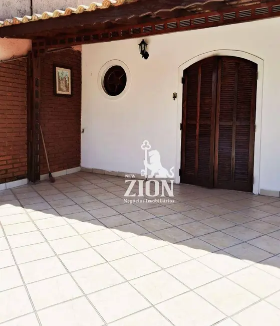 Foto 2 de Sobrado com 3 quartos à venda, 150m2 em Jardim Guanca, São Paulo - SP