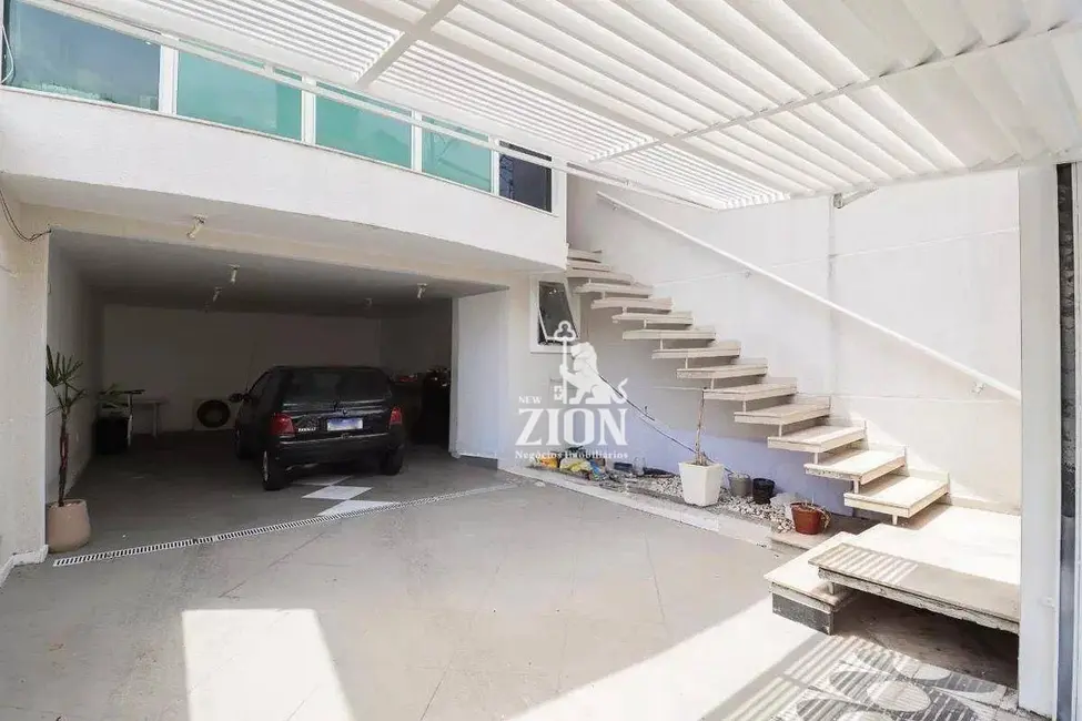 Foto 2 de Sobrado com 3 quartos à venda, 230m2 em Vila Ester, São Paulo - SP
