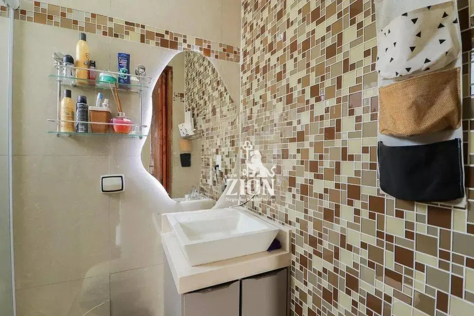 Foto 4 de Sobrado com 3 quartos à venda, 230m2 em Vila Ester, São Paulo - SP