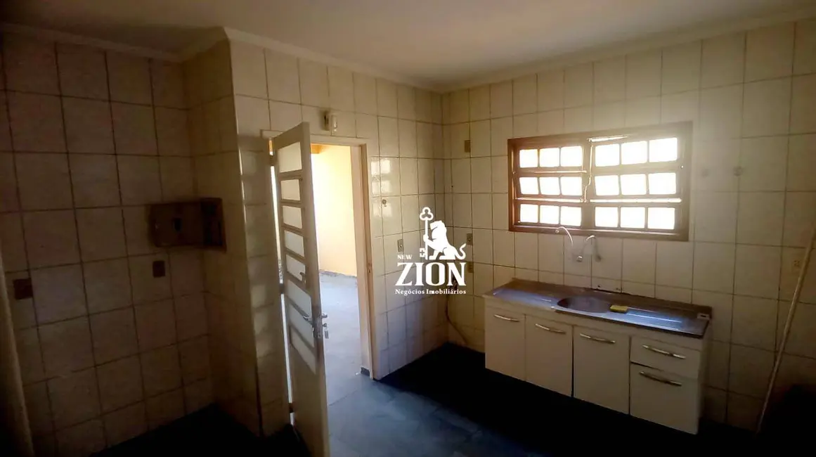 Casa com 3 quartos à venda, 97m2 em Vila Vitório Mazzei, São Paulo - SP - imagem 5 Foto 5 de Casa com 3 quartos à venda, 97m2 em Vila Vitório Mazzei, São Paulo - SP