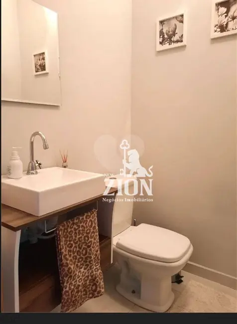 Foto 3 de Sobrado com 3 quartos à venda, 220m2 em Água Fria, São Paulo - SP