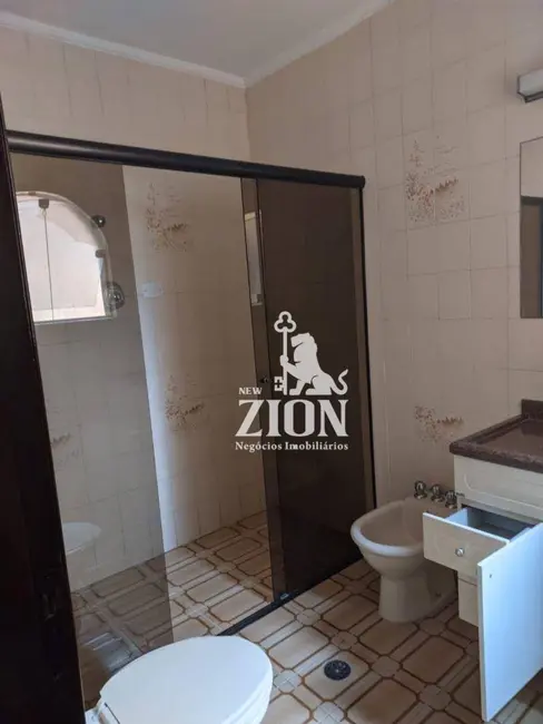 Sobrado com 3 quartos à venda e para alugar, 165m2 em Vila Mazzei, São Paulo - SP - imagem 6 Foto 6 de Sobrado com 3 quartos à venda e para alugar, 165m2 em Vila Mazzei, São Paulo - SP