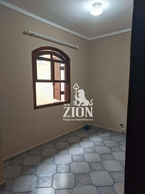 Sobrado com 3 quartos à venda e para alugar, 165m2 em Vila Mazzei, São Paulo - SP - imagem 4 Foto 4 de Sobrado com 3 quartos à venda e para alugar, 165m2 em Vila Mazzei, São Paulo - SP