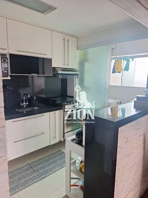 Foto 4 de Apartamento com 3 quartos à venda, 79m2 em Vila Paiva, São Paulo - SP