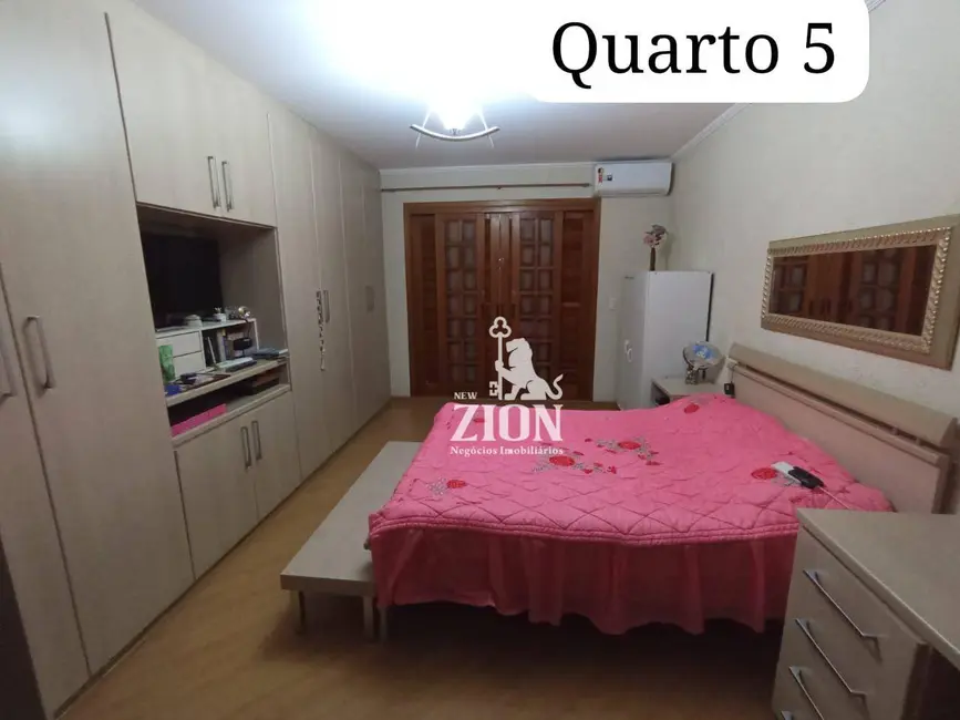 Foto 3 de Sobrado com 5 quartos à venda, 300m2 em Santana, São Paulo - SP