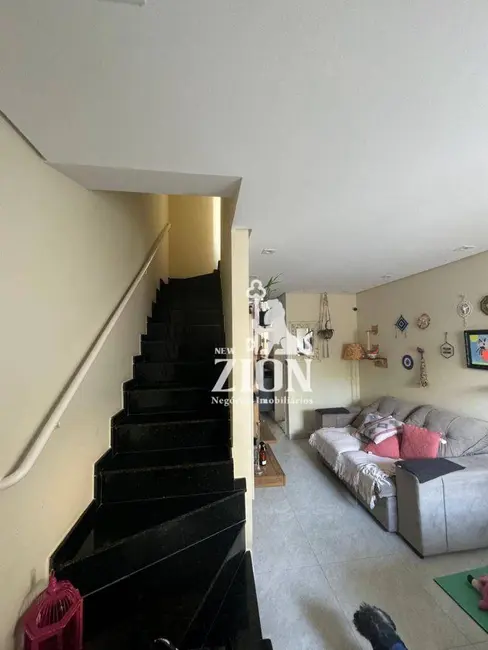 Sobrado com 2 quartos à venda, 50m2 em Água Fria, São Paulo - SP - imagem 1 Foto 1 de Sobrado com 2 quartos à venda, 50m2 em Água Fria, São Paulo - SP