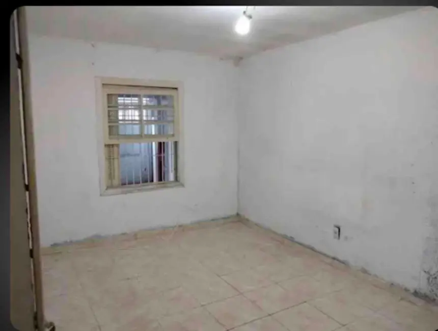 Foto 2 de Casa com 2 quartos à venda, 120m2 em Vila Albertina, São Paulo - SP
