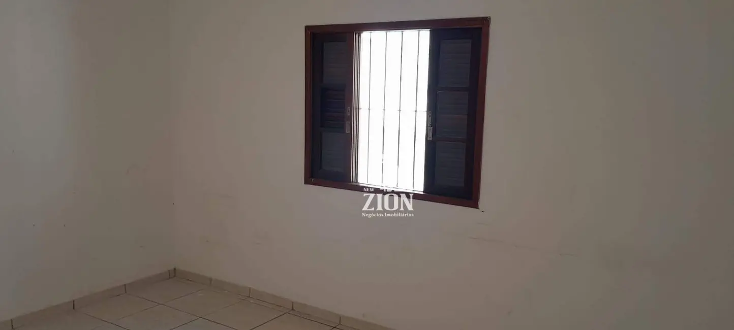 Foto 4 de Casa com 3 quartos à venda, 210m2 em Chora Menino, São Paulo - SP