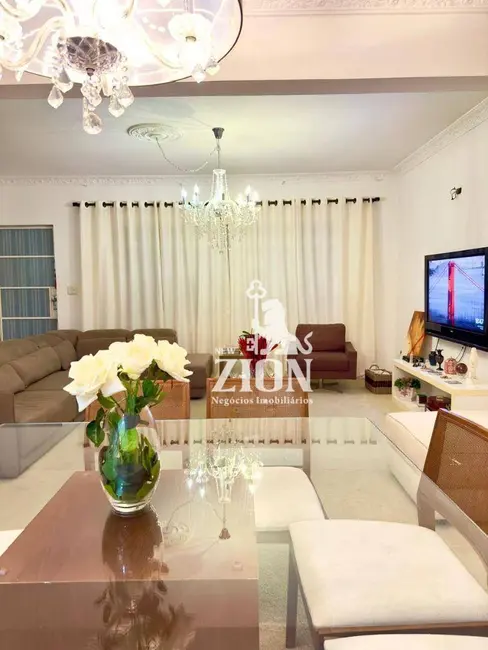 Sobrado com 3 quartos à venda, 462m2 em Vila Gustavo, São Paulo - SP - imagem 3 Foto 3 de Sobrado com 3 quartos à venda, 462m2 em Vila Gustavo, São Paulo - SP