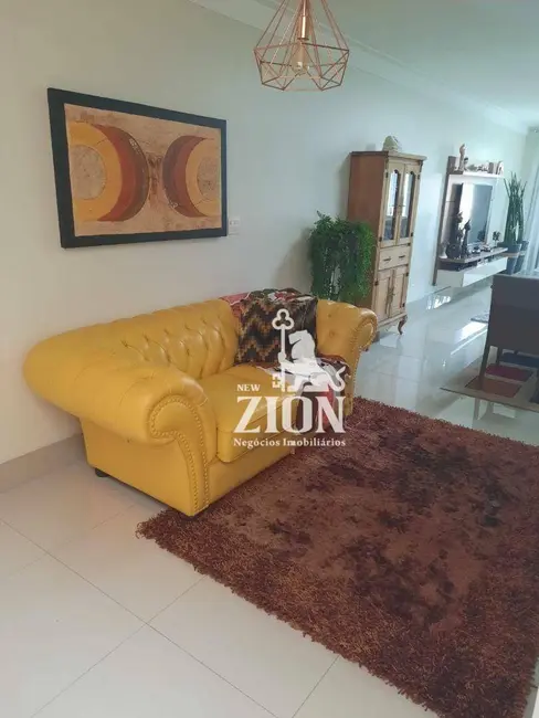 Sobrado com 3 quartos à venda, 200m2 em Água Fria, São Paulo - SP - imagem 6 Foto 6 de Sobrado com 3 quartos à venda, 200m2 em Água Fria, São Paulo - SP