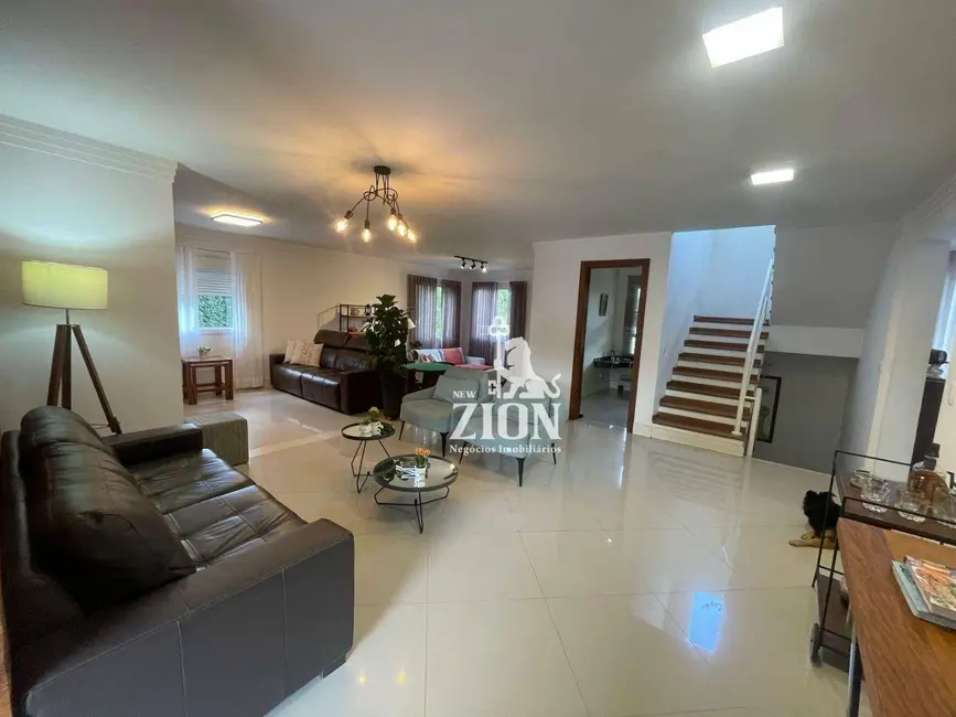 Foto 5 de Casa de Condomínio com 4 quartos à venda, 2400m2 em Mairipora - SP