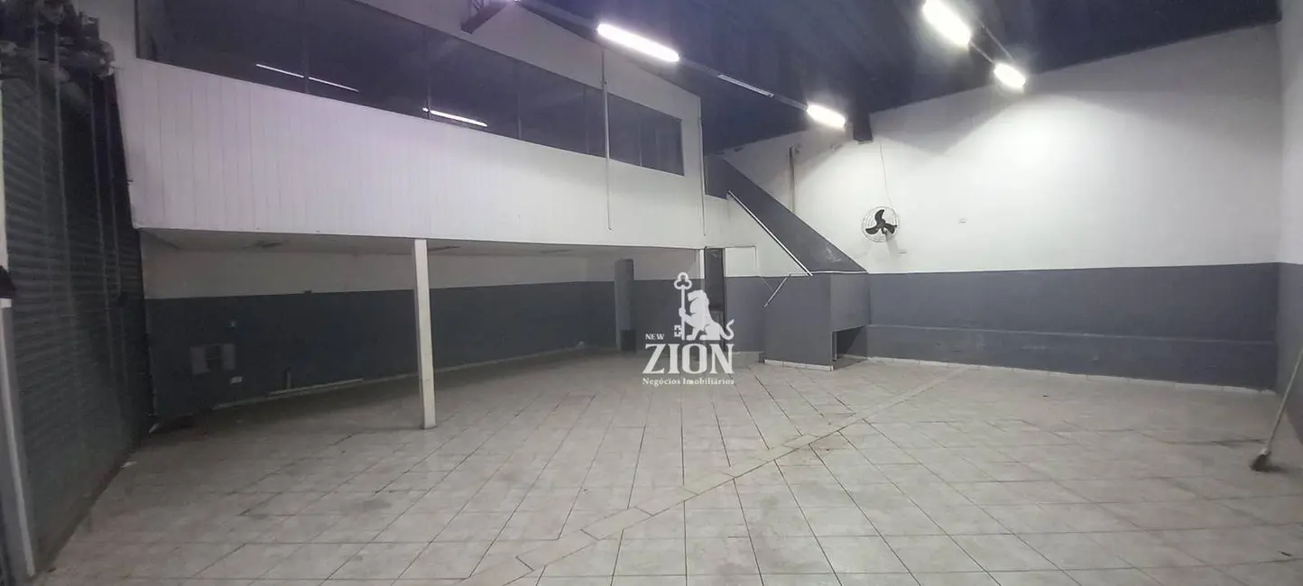 Armazém / Galpão para alugar, 310m2 em Mandaqui, São Paulo - SP - imagem 8 Foto 8 de Armazém / Galpão para alugar, 310m2 em Mandaqui, São Paulo - SP