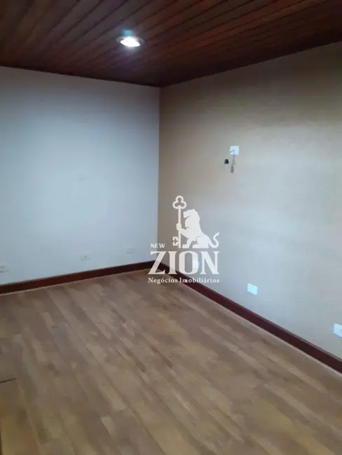 Sobrado com 5 quartos à venda, 180m2 em Jardim Japão, São Paulo - SP - imagem 3 Foto 3 de Sobrado com 5 quartos à venda, 180m2 em Jardim Japão, São Paulo - SP