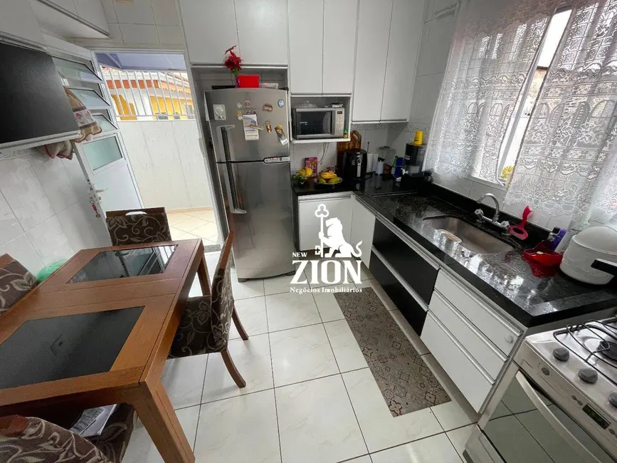 Foto 3 de Casa com 3 quartos à venda, 100m2 em Parque Vitória, São Paulo - SP