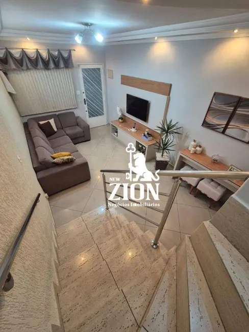 Sobrado com 3 quartos à venda, 160m2 em Vila Gustavo, São Paulo - SP - imagem 1 Foto 1 de Sobrado com 3 quartos à venda, 160m2 em Vila Gustavo, São Paulo - SP