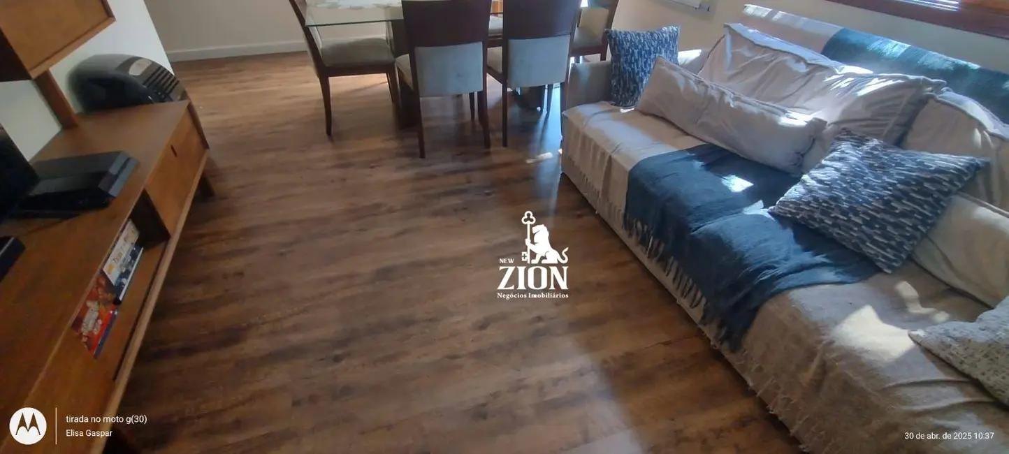 Sobrado com 3 quartos à venda, 522m2 em Santa Teresinha, São Paulo - SP - imagem 3 Foto 3 de Sobrado com 3 quartos à venda, 522m2 em Santa Teresinha, São Paulo - SP